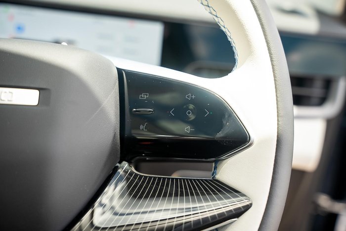 2025 Jaecoo J5 EV Summit