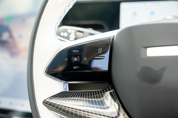 2025 Jaecoo J5 EV Summit