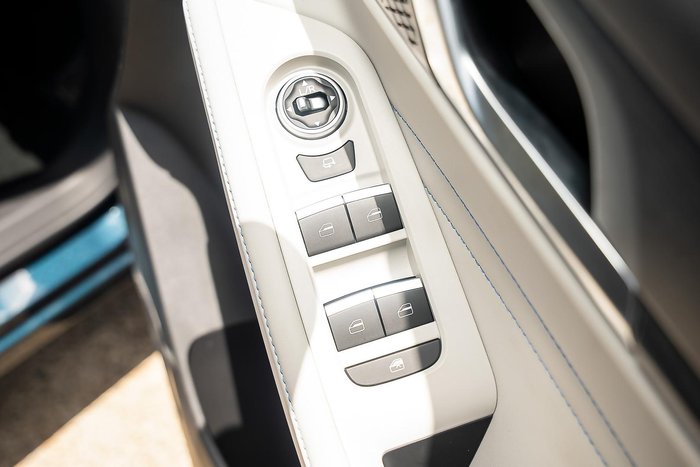 2025 Jaecoo J5 EV Summit