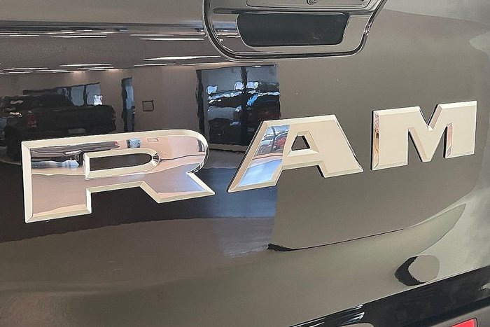 2025 RAM 1500 Laramie Sport Hurricane SO RamBox