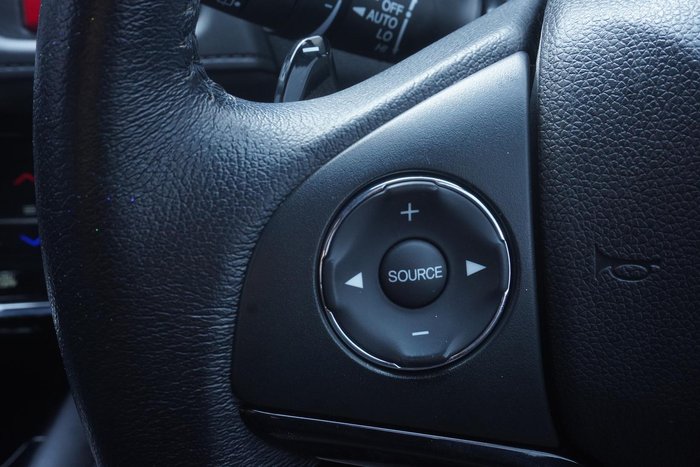 2017 Honda HR-V VTi-L