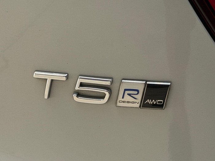 2020 Volvo XC40 T5 R-Design MY20 AWD Glacier Silver