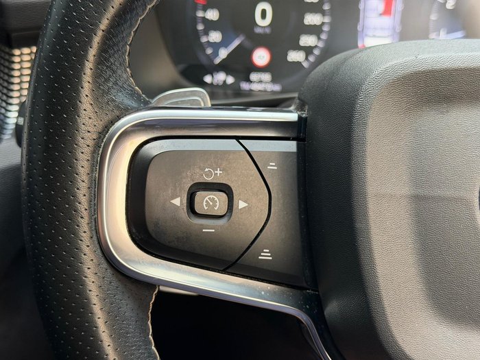 2020 Volvo XC40 T5 R-Design MY20 AWD Glacier Silver