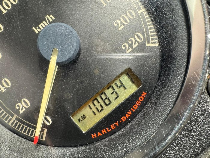 2008 Harley-Davidson Dyna Street Bob 96 (FXDB) Dyna Black