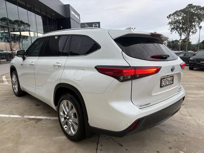 2022 Toyota Kluger Grande