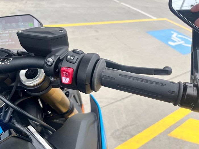 2025 BMW S 1000 R Race