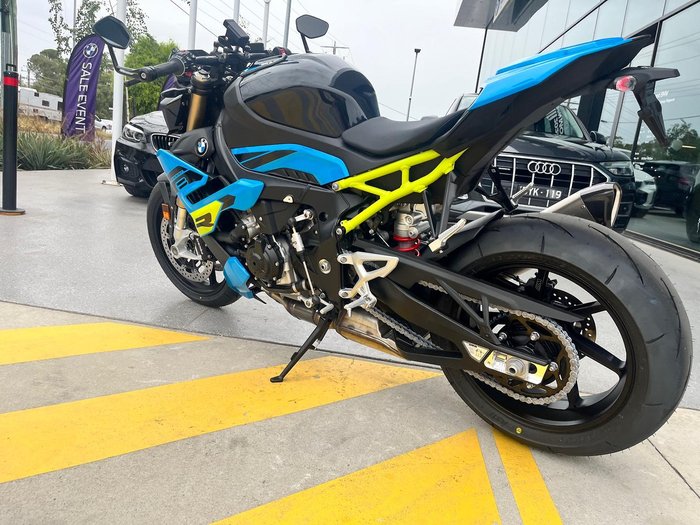 2025 BMW S 1000 R Race