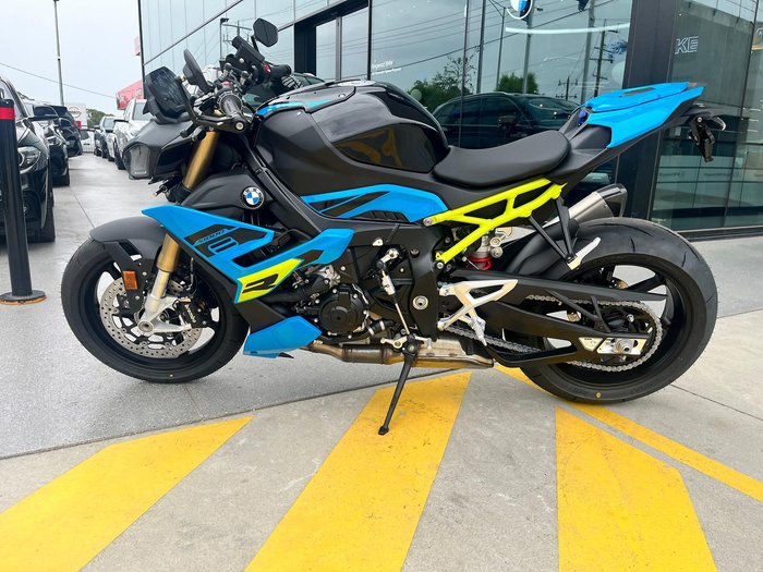 2025 BMW S 1000 R Race