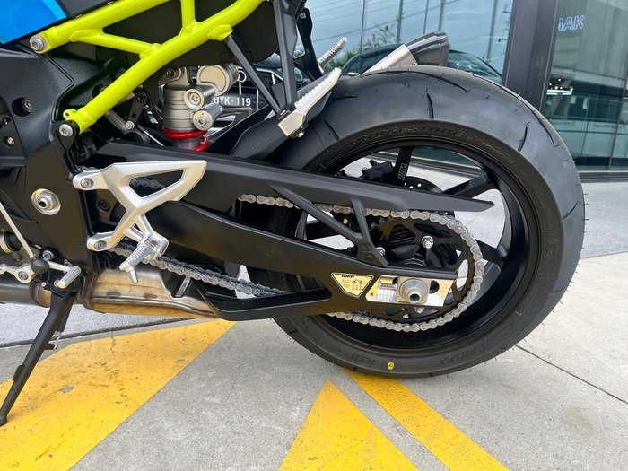 2025 BMW S 1000 R Race