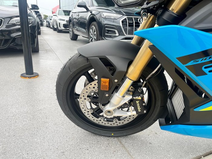 2025 BMW S 1000 R Race