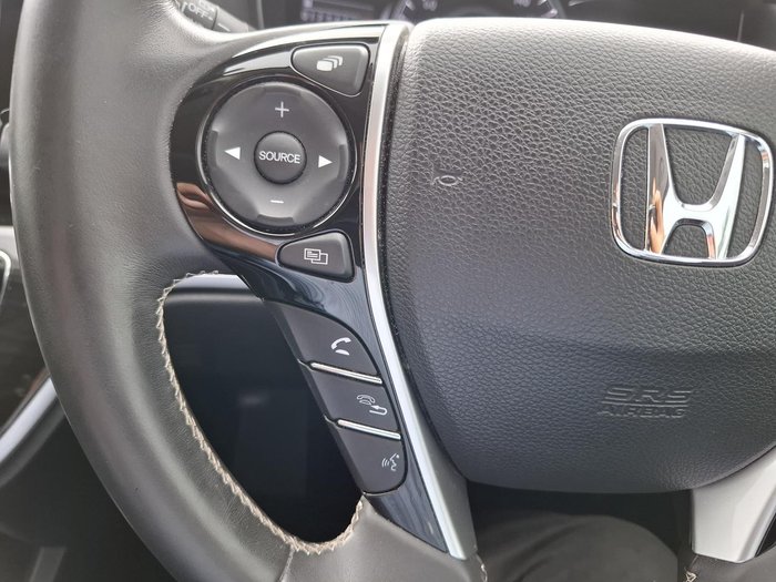2019 Honda Odyssey VTi-L 5th Gen MY19 Platinum White