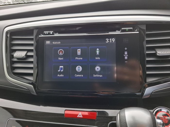 2019 Honda Odyssey VTi-L 5th Gen MY19 Platinum White