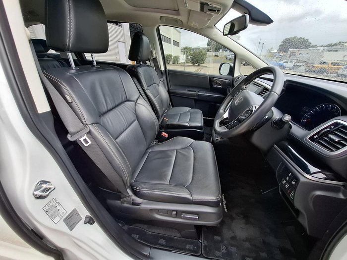 2019 Honda Odyssey VTi-L 5th Gen MY19 Platinum White