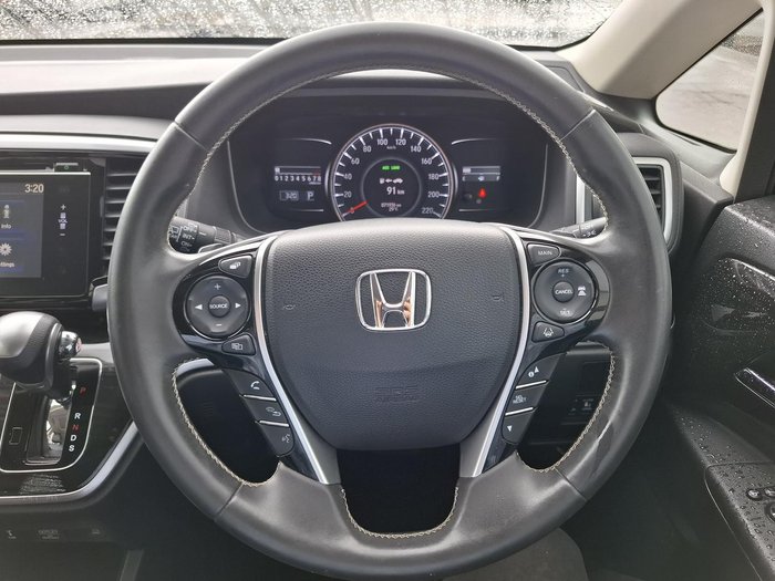 2019 Honda Odyssey VTi-L 5th Gen MY19 Platinum White