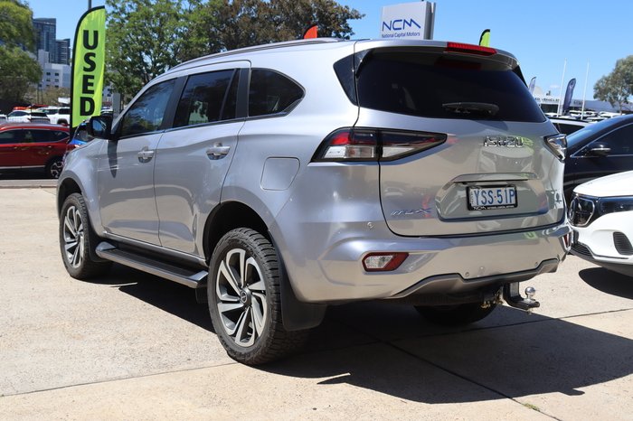 2022 Isuzu MU-X LS-T