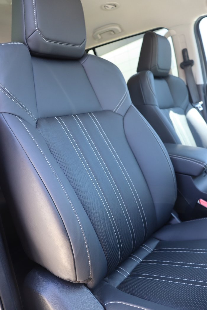 2022 Isuzu MU-X LS-T