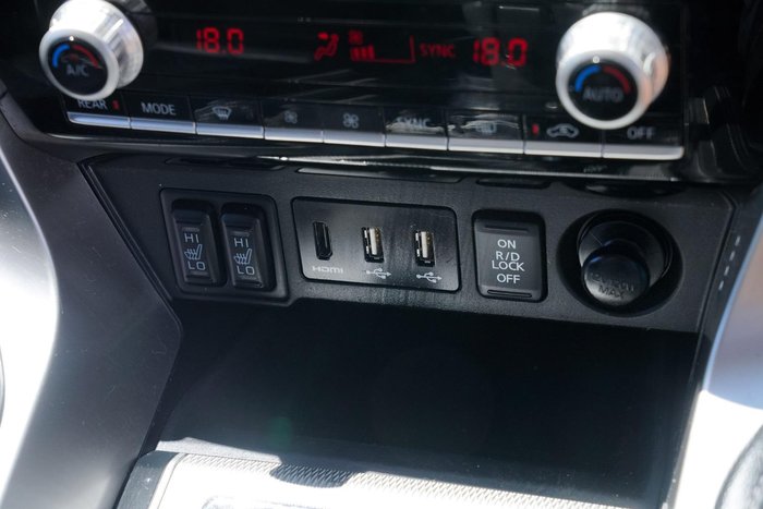 2021 Mitsubishi Pajero Sport Exceed