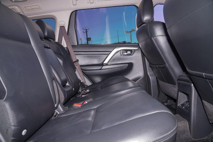 2021 Mitsubishi Pajero Sport Exceed