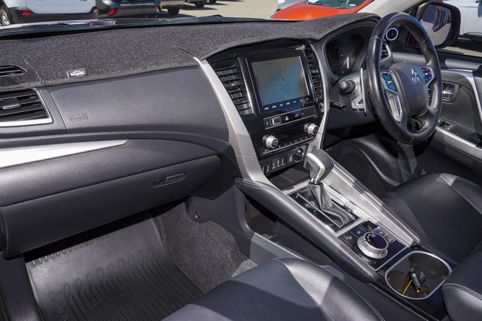 2021 Mitsubishi Pajero Sport Exceed