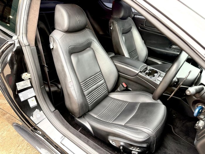 2011 Maserati GranTurismo S MC Sportline M145 Nero Carbonio