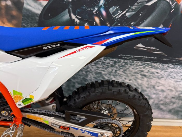 2026 Ktm 300 EXC SIX DAYS WHITE