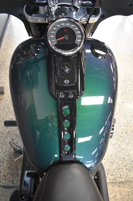 2020 HARLEY-DAVIDSON FLSB SPORT GLIDE