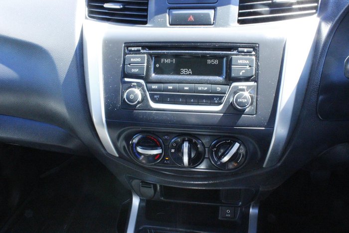 2019 Nissan Navara RX D23 Series 3 4x2 Polar White