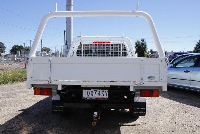 2019 Nissan Navara RX D23 Series 3 4x2 Polar White