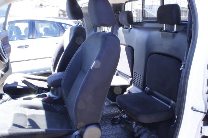 2019 Nissan Navara RX D23 Series 3 4x2 Polar White