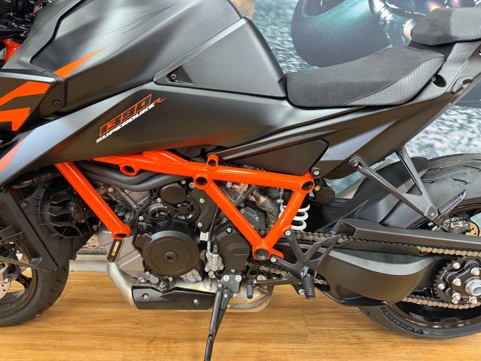 2025 Ktm 1390 SUPER DUKE R BLUE