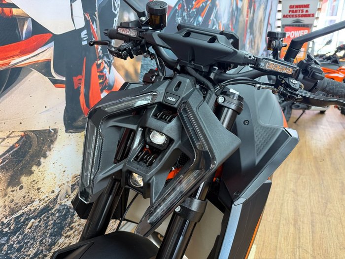 2025 Ktm 1390 SUPER DUKE R BLUE