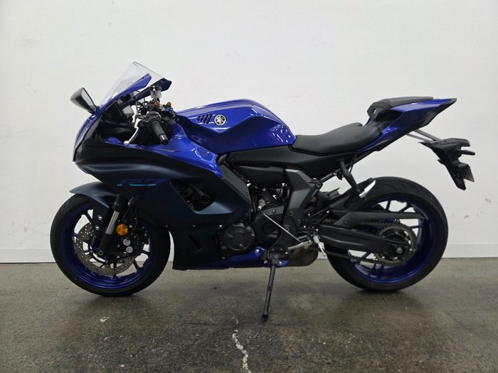 2023 Yamaha YZF-R7LA Blue