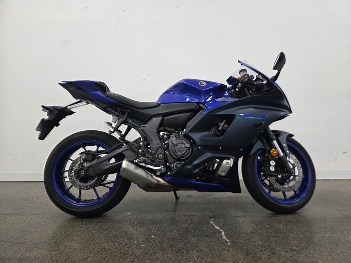 2023 Yamaha YZF-R7LA Blue