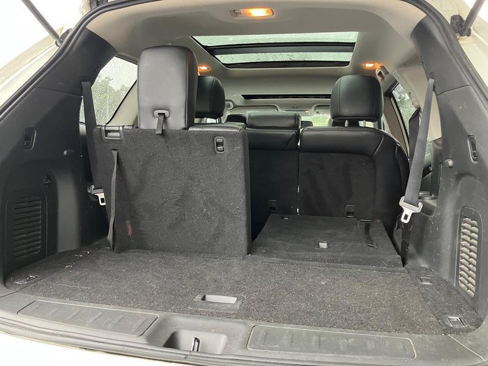 2018 Nissan Pathfinder ST-L