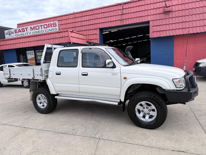 2003 Toyota Hilux SR5 KZN165R MY02 4X4 Dual Range French Vanilla