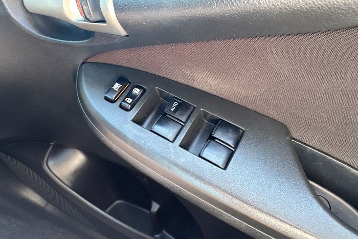 2013 Toyota Corolla Ascent