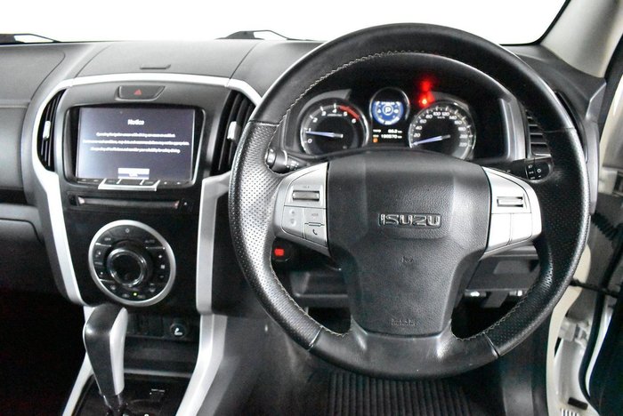 2020 Isuzu MU-X LS-T