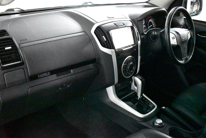 2020 Isuzu MU-X LS-T