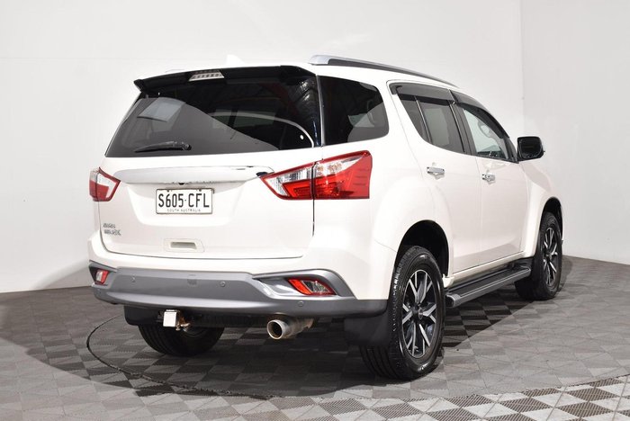 2020 Isuzu MU-X LS-T