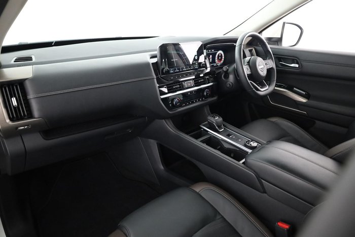 2022 Nissan Pathfinder Ti-L
