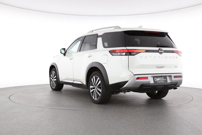 2022 Nissan Pathfinder Ti-L