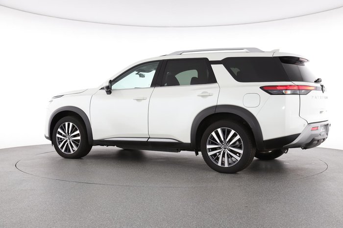 2022 Nissan Pathfinder Ti-L