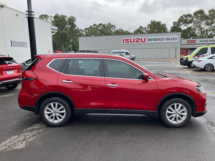 2017 Nissan X-TRAIL ST