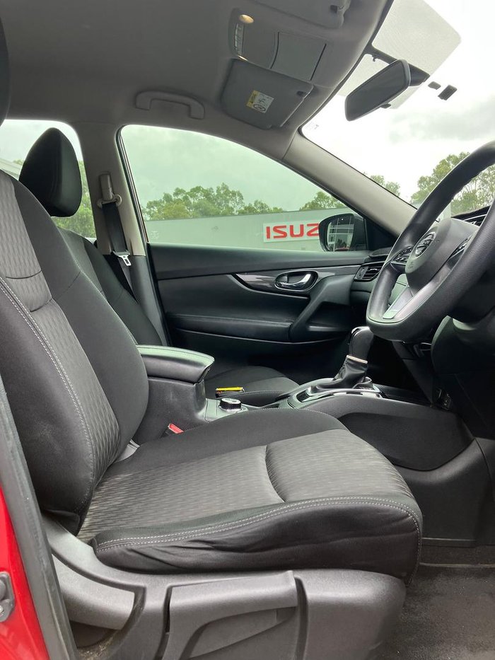 2017 Nissan X-TRAIL ST