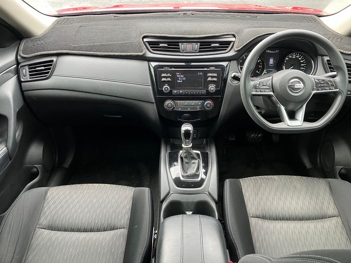 2017 Nissan X-TRAIL ST