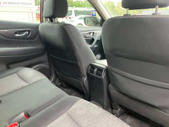 2017 Nissan X-TRAIL ST