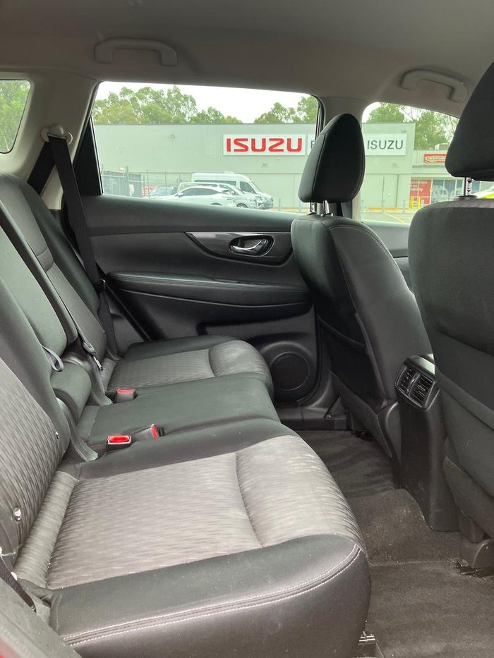 2017 Nissan X-TRAIL ST