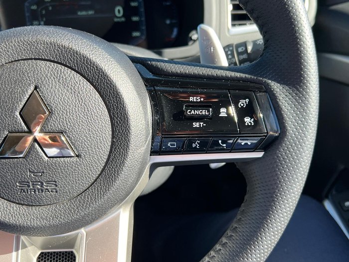 2024 Mitsubishi Pajero Sport Exceed