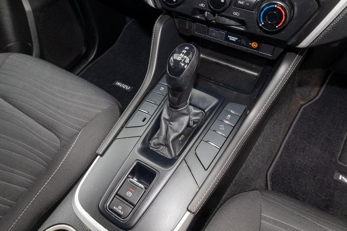 2024 Isuzu MU-X LS-M