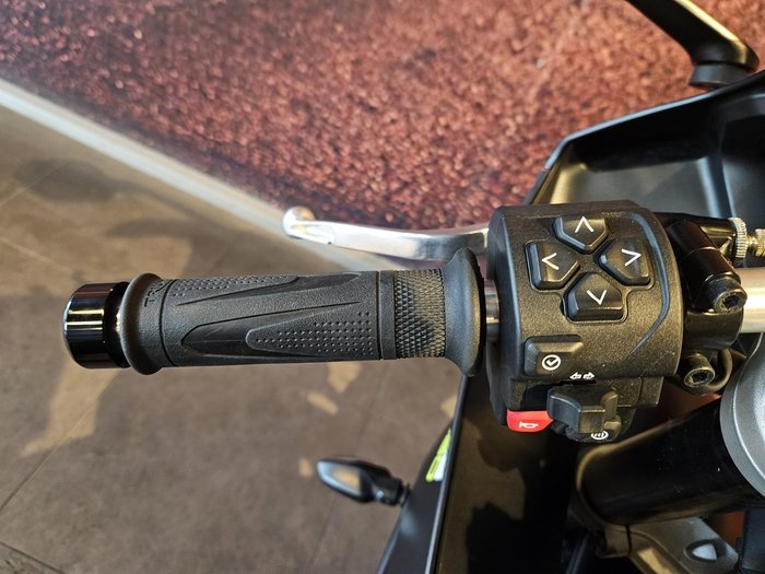 2024 Triumph Daytona 660 LAMS Daytona